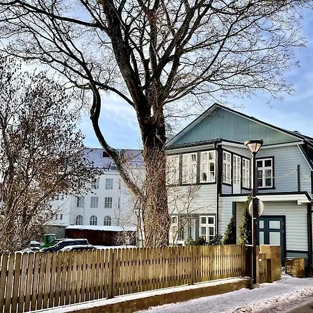 Apartment Luxury 2br In Old Town Haapsalu