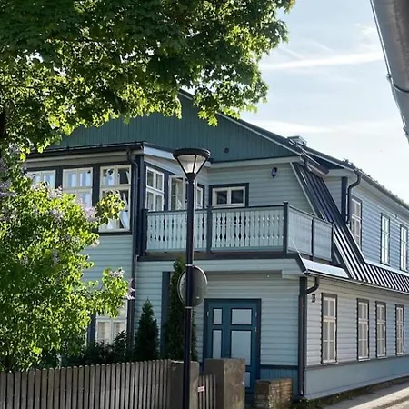 Luxury 2br In Old Town Haapsalu
